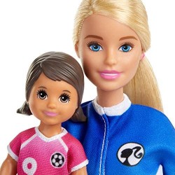 Barbie- Playset Allenatrice di Calcio con 2 Bambole e Accessori Giocattolo per Bambini 3+ Anni, GLM47