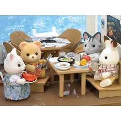 SYLVANIAN FAMILIES - Ristorante all aperto con accessori, personaggi esclusi