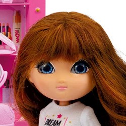 Giochi Preziosi - Unique Eyes - Set Beauty Day con bambola articolata alta 25cm inclusa che segue il tuo sguardo, MYM02000