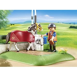 Playmobil Country 6929 - Area di Cura dei Cavalli con Pompa d Acqua Funzionante, dai 4 anni