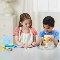 Hasbro - Play-Doh - Set per la Colazione, Playset con 6 vasetti di Pasta da Modellare e 10 Accessori, B9739EU4