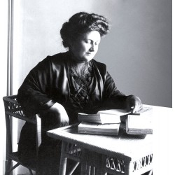 Clementoni - Sapientino Montessori, Carte Alfabeto Tattile, gioco Montessori 3 anni, flashcard alfabeto e lettere, propedeutico 