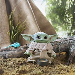 Hasbro - Star Wars - The Child (Peluche Baby Yoda con Suoni ed Accessori Tipici del Personaggio), F11155L00