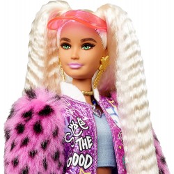 Barbie - Extra Bambola con 2 Lunghi Codini Biondi con Cucciolo e Tanti Accessori, GYJ77