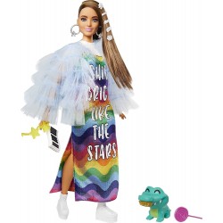 Barbie- Extra Bambola Castana con Vestito Arcobaleno e Giacca Azzurra, Cucciolo di Coccodrillo e Accessori alla Moda, GYJ78