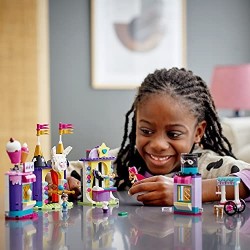 LEGO Friends Gli Stand del Luna Park Magico, Costruzioni per Bambini 6 Anni con 2 Mini Bamboline e 1 Micro-Doll, 41687