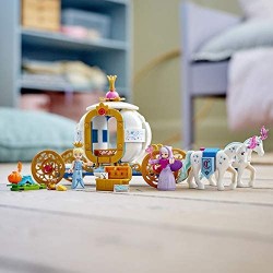 LEGO Disney Princess La Carrozza Reale di Cenerentola, Playset per Bambini con 2 Mini-Doll e 2 Cavalli, 43192