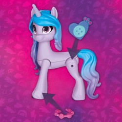 My Little Pony: Lascia il Tuo Segno, Unicorn Tea Party di Izzy Moonbow, pony Zoccolo sul cuore, 20 accessori e scena di gioco - 