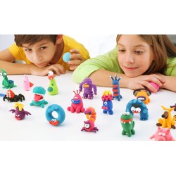 Hey Clay Monsters 1, pasta modellabile medium set Mostri 1 per Bambini in confezione da 3 soggetti con 6 colori. Set medio da 3 