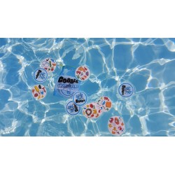 Asmodee - Dobble Waterproof, Gioco di Carte per Tutta la Famiglia, Edizione in Italiano - AS8247