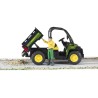 BRUDER 02490 - John Deere Gator 855 D Con Personaggio