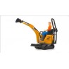 BRUDER 62002 - Bworld JCB 8010 CTS Escavatore Micro con figura