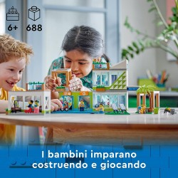 LEGO 60365 City Condomini, Modular Building Set con Stanze Combinabili, Negozio, Bicicletta Giocattolo e 6 Minifigure