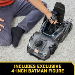 Spin Master - DC Comics Crusader Batmobile con Action Figure - 6067473