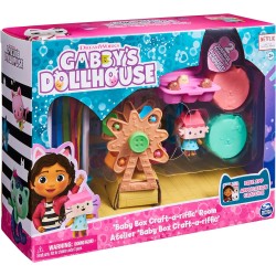 Spin Master - Gabby s Dollhouse Deluxe Room Set Craft Room - 6064151
