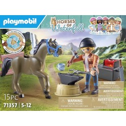 Playmobil Horses of Waterfall, Maniscalco con Cavallo 71357