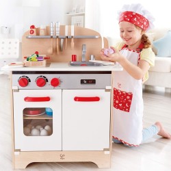 Hape Set da Gioco per Travestimento da Chef con Accessori da Cucina per Bambini E3162
