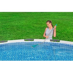 Bestway Aspiratore per piscina AquaTech a Batterie (non incluse) 58770