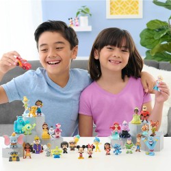 Disney 100 - Pack Laughter, giocattolo da collezione con personaggi Disney, include 8 figure diverse, licenza ufficiale al 100%,