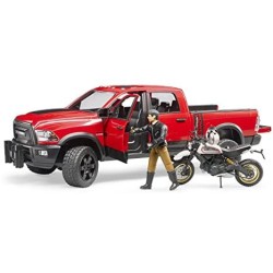 BRUDER 02502 â€“ Veicolo RAM 2500 Power Wagon con Moto Scrambler Ducati Desert Sled e Personaggio
