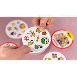 Asmodee - Dobble Super Mario, Eco-Sleeve, Divertente Gioco da Tavolo per Tutta la Famiglia, 2-8 Giocatori, 6+ Anni, Edizione in 