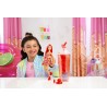 Mattel - Barbie - Pop Reveal Serie Frutta, Bambola a Tema spremuta di Anguria con 8 sorprese profumate e con Effetto Cambia Colo