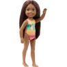 Mattel - Barbie Chelsea Club Bambola Afro Spiaggia con Costume, GVH56
