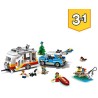 LEGO Creator Vacanze in Roulotte con Auto d Epoca, Camper e Faro, Giocattolo da Costruzione 3in1 per le Vacanze, 31108