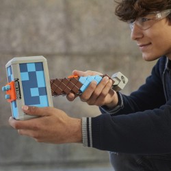 Hasbro - Nerf Minecraft, martello lancia-dardi Stormlander, F4416EU40