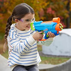 Nerf Elite Junior JR - Explorer, blaster facile da usare, impugnatura, caricamento e lancio facili, 8 dardi Nerf Elite - F6367EU