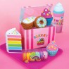 Fashion Angels - Sticker Stackers Set Bakery, Adesivi in ​​Schiuma per creare in 3D, Cibo Giocattolo per Bambini, gioco STEM, At