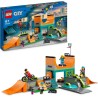 LEGO - City Skate Park Urbano, con Bicicletta BMX Giocattolo, Skateboard, Monopattino, Rollerblade e 4 Minifigure per le Acrobaz