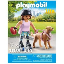 PLAYMOBIL - My Life 71739 Ragazza sui roller con cane Retriever