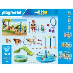 PLAYMOBIL | My Life | Parco Giochi per Cani | Giocattolo per Bambini | Set di Figure Animali | Giocattolo per Bambini dai 4 anni