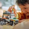 LEGO - City Fuoristrada di Montagna 4x4 - Set con Jeep Giocattolo da Costruire con una Minifigure e Accessori - 60447
