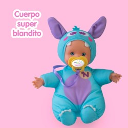 Nenuco Monster Friends Blu, Bambola 15 cm, corpo morbido, vestitino blu, ciuccio, + 10 mesi, Famosa (NFNB1300)