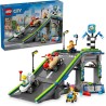 LEGO 60460 City Nessun Limite: Gara sulla Pista a Rampe - Giocattolo da Costruire con 2 Modelli di Auto da Corsa, 4 Minifigure 