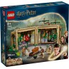 LEGO 76445 Harry Potter Castello di Hogwarts: Lezione di Erbologia con 3 Minifigure tra cui e Hermione Granger e Neville Pacioc