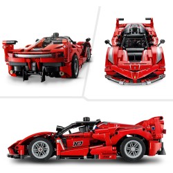 LEGO 42212 Technic Ferrari FXX K Macchina Giocattolo - Modello di Auto da Corsa per il Gioco e l Esposizione con Motore V12, Di