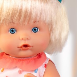 Nenuco - Vasino con Sorpresa, Bambola da 25 cm, Corpo Rigido e Capelli Biondi, Beve Acqua con il Biberon Incluso, Fa Pipì e App