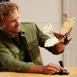 LEGO 10363 Icons Macchina Volante di Leonardo da Vinci con Ali Mobili - Include Minifigure e Espositore - Kit Ornitoretto Fai d