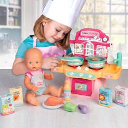 Famosa NFNE3000 Nenuco Magic Cooking, Bambola 30 cm, corpo rigido, con piccola cucina con luci e suoni e accessori,+3 anni