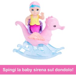 Barbie - Bambola Skipper Set Dreamtopia, playset con bambola Skipper, due agnellini, un passeggino a forma di carrozza e tanti