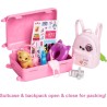 Barbie - Set da viaggio Malibu, Bambola e accessori, con cagnolino e oltre 10 pezzi, valigie funzionanti incluse, HJY18