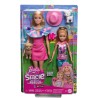 Barbie - Set da 2 bambole Barbie e Stacie, con abiti estivi e due cuccioli, tanti accessori inclusi, dal film Stacie to the Res
