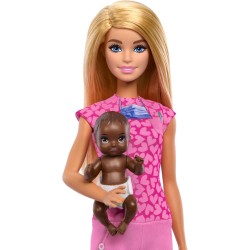 Barbie Carriere - Pediatra, set bambola bionda con divisa da medico rosa e un neonato, stetoscopio, mobili e accessori inclusi,
