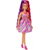 Barbie - Super Chioma bambola curvy con abito a fiori, capelli fantasia lunghi 21,6 cm, 15 accessori alla moda - 8 con effetto