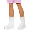 Barbie - Ken Fashionistas n. 241, bambola con capelli biondi, polo a righe bianche e rosse, shorts rosa, calze bianche e scarpe