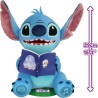 IMC Toys - Stitch Storyteller di Lilo & Stitch, Giocattolo Elettronico Peluche Canta Canzoni e Racconta Storie in Italiano, Spa