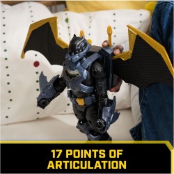 DC Comics, Action Figure Batman Adventures Night Sky, Alto 30 cm con Ali Espandibili, 17 Punti di Articolazione, 7 Accessori e 